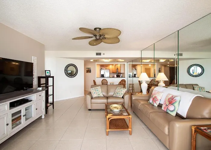 Apartment Crescent Club 3b Beachfront Views Of The Gulf *