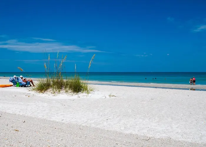 Apartment Crescent Club 3b Beachfront Views Of The Gulf *